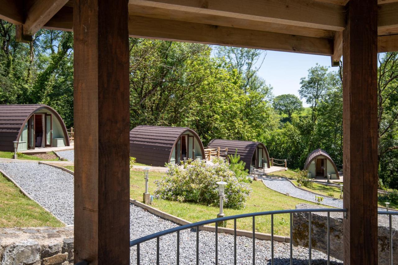 Pods At Broadway Villa Laugharne Exterior photo