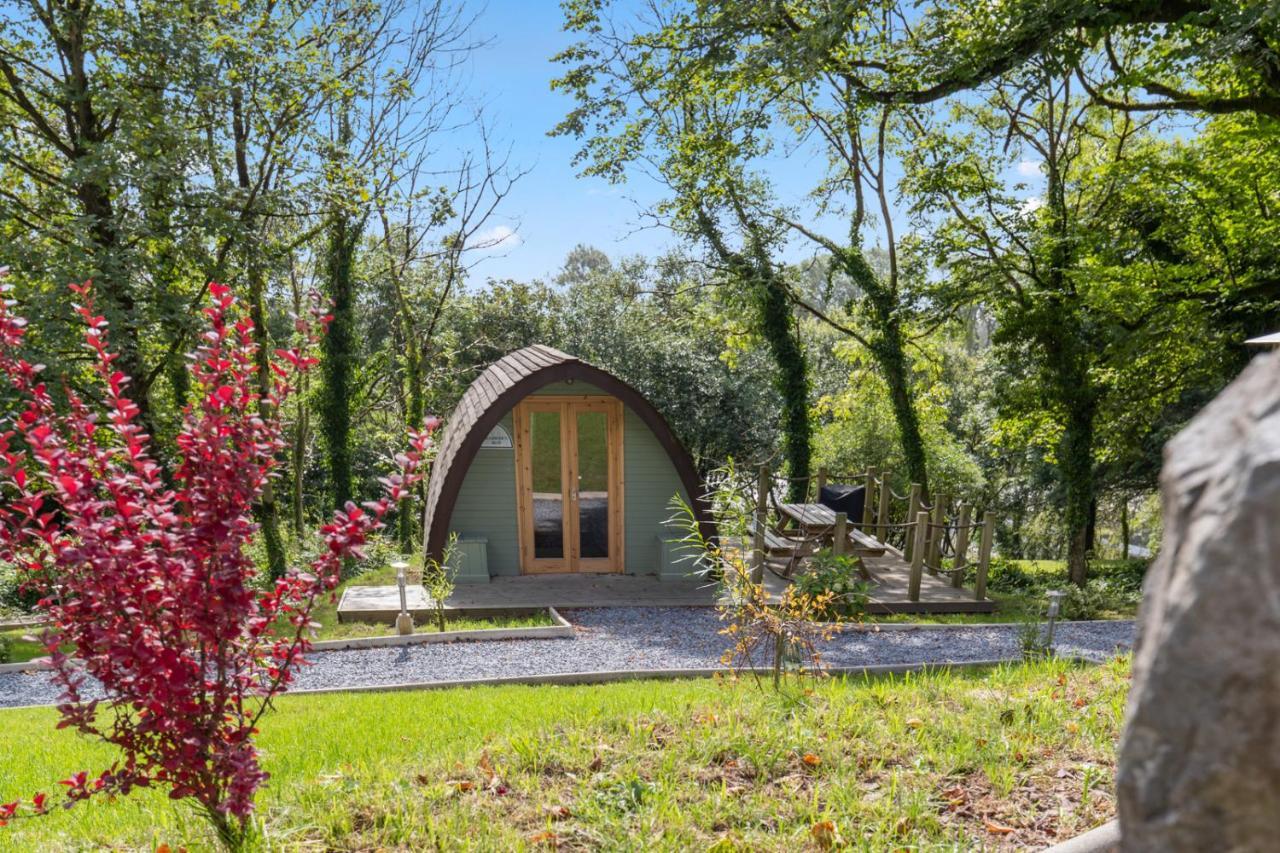 Pods At Broadway Villa Laugharne Exterior photo